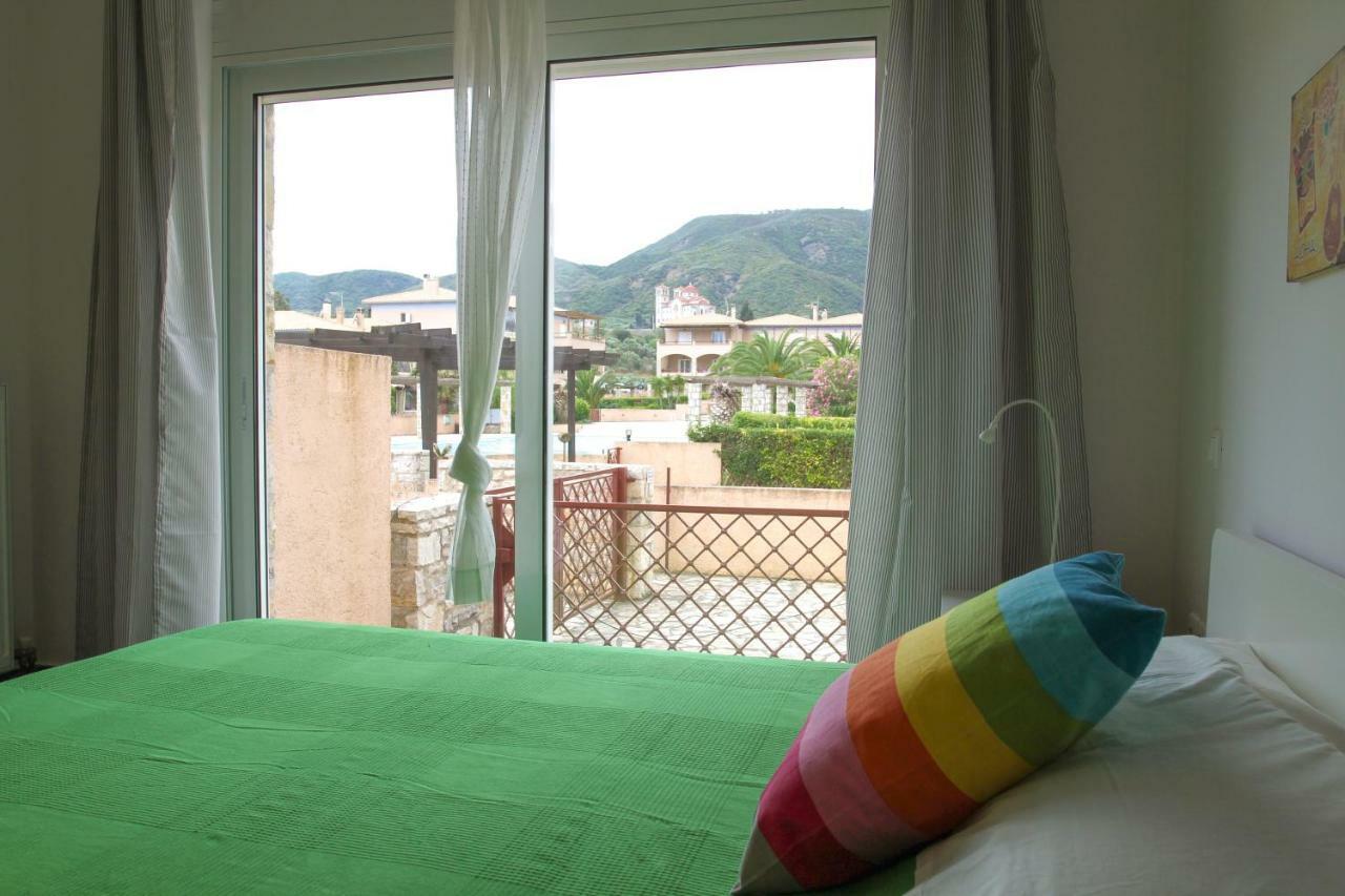 Beach Front Villa With Private Pool III Kato Platanitis 외부 사진